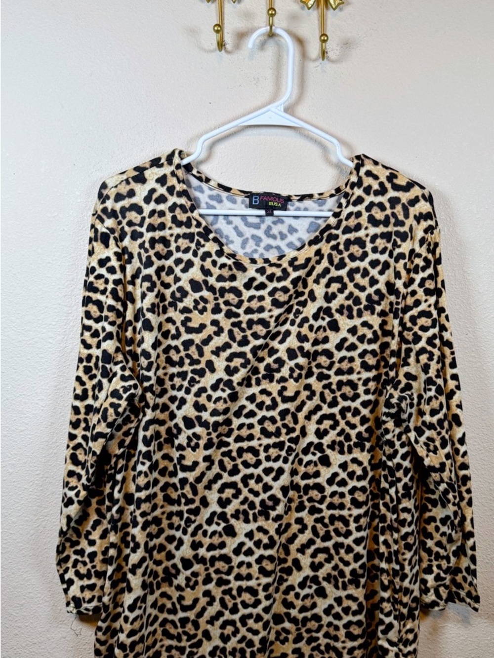 B. Famous Leopard Print Long Sleeve Blouse - Rushed sides w/Drawstrings. Size 2X